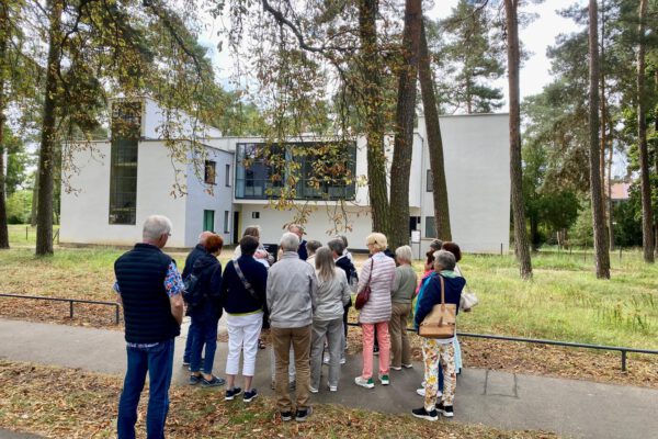 1a4b9926-89af-4d43-baca-c24b8586455d