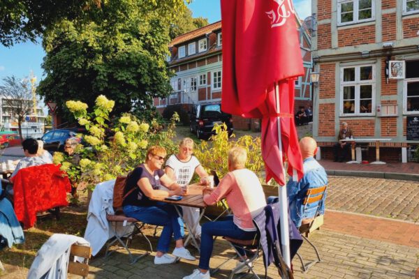 462b2b95-9d0a-43ef-87e6-9d0c2e73ed60 2