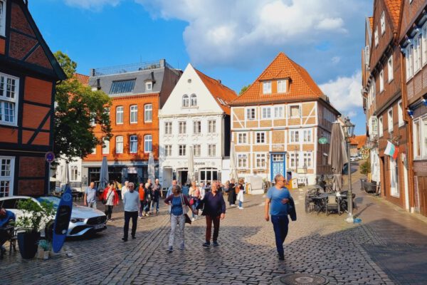 47f14d19-9351-4e69-aeed-5fab59a450af 2