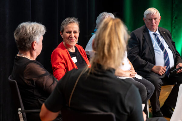 Ehrenamt schafft Begegnung Gütersloh groß-1830