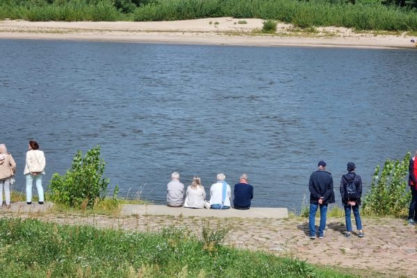 a82295d7-551d-4327-b8bc-5769eb98e672